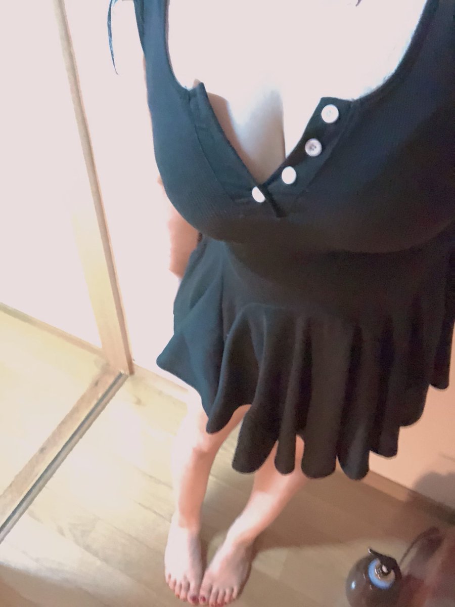leaf_aromaf's tweet photo. 🌟11月５日＊出勤情報🌟

らん　　18：00～25：00

お時間のある方　是非❤癒されにお見え下さい❤
素敵な一日になりますように˖✧◝(⁰▿⁰)◜✧˖°

TEL　092-433-8200
LINE→https://t.co/I6V087nyUX

#メンズエステ #メンズアロマ 
#福岡
#博多 https://t.co/vJzKgU2MAj