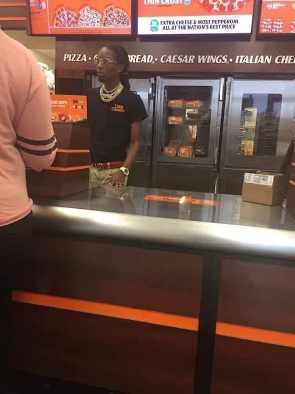 sandiegoking619's tweet image. Damn... Offset little brother "UPSET" working at Little Ceasars...#coldwork