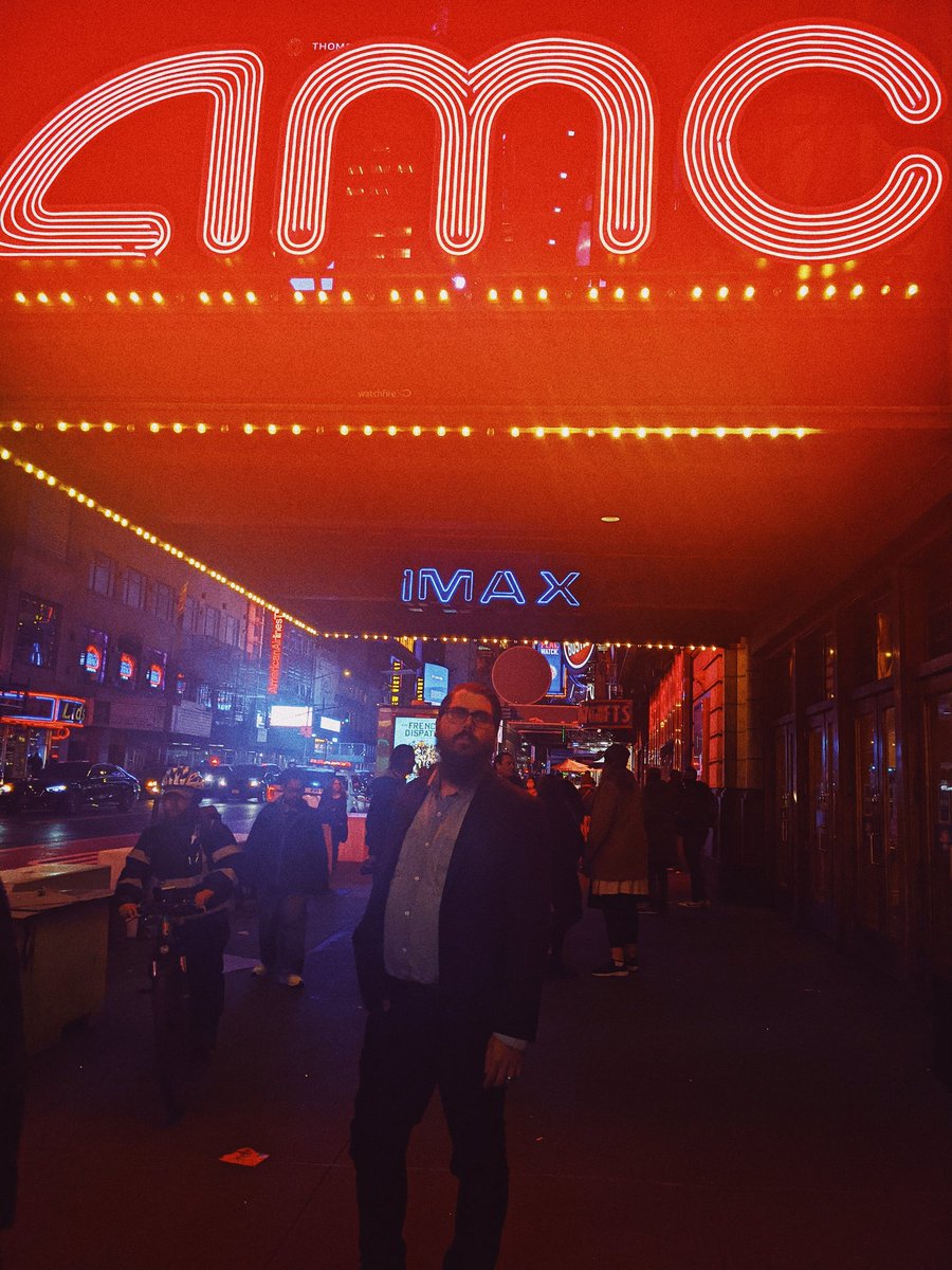 skye_films's tweet photo. Thank you everyone who came out to the premiere screening of Elegy. Be sure to join us tomorrow at 12PM EST/9AM PST on our YouTube channel to watch the film: https://t.co/nOYW3pCg63

#shortfilm #amctheatres #amc #indie #indiefilm #independent #elegy #cinema https://t.co/0xov3Ddxiq