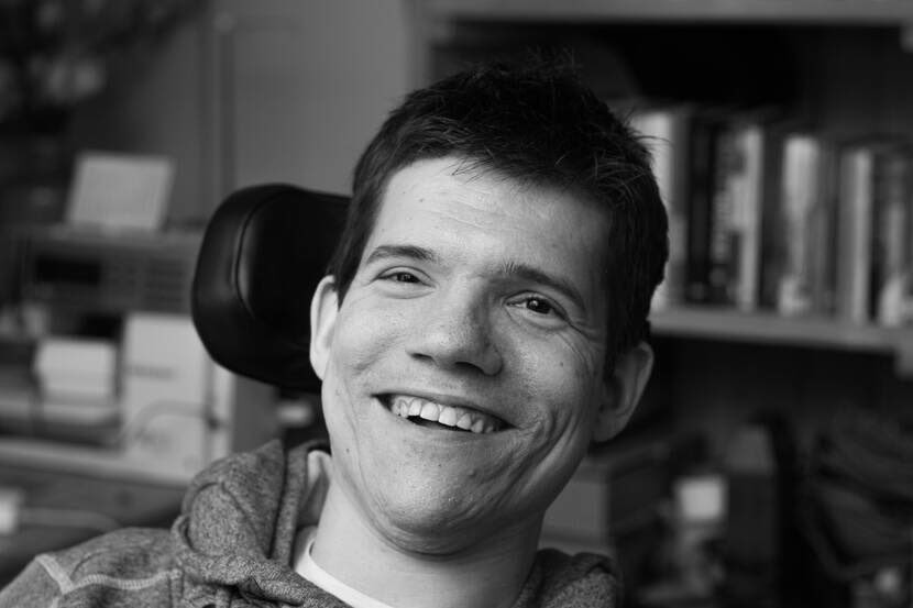 NicoleSplinter's tweet image. Prachtige start van de Shakingtree award, ontroerend filmpje spelregels @shakingtree. Met intro van @srhilberink ‘op zoek naar de aardbei’ bij vergelijken van ‘alle appels en peren’ op zoek naar de nieuwe winnaar #shakingtreeaward2021 en nu ook een eigen lied van @BartKiers