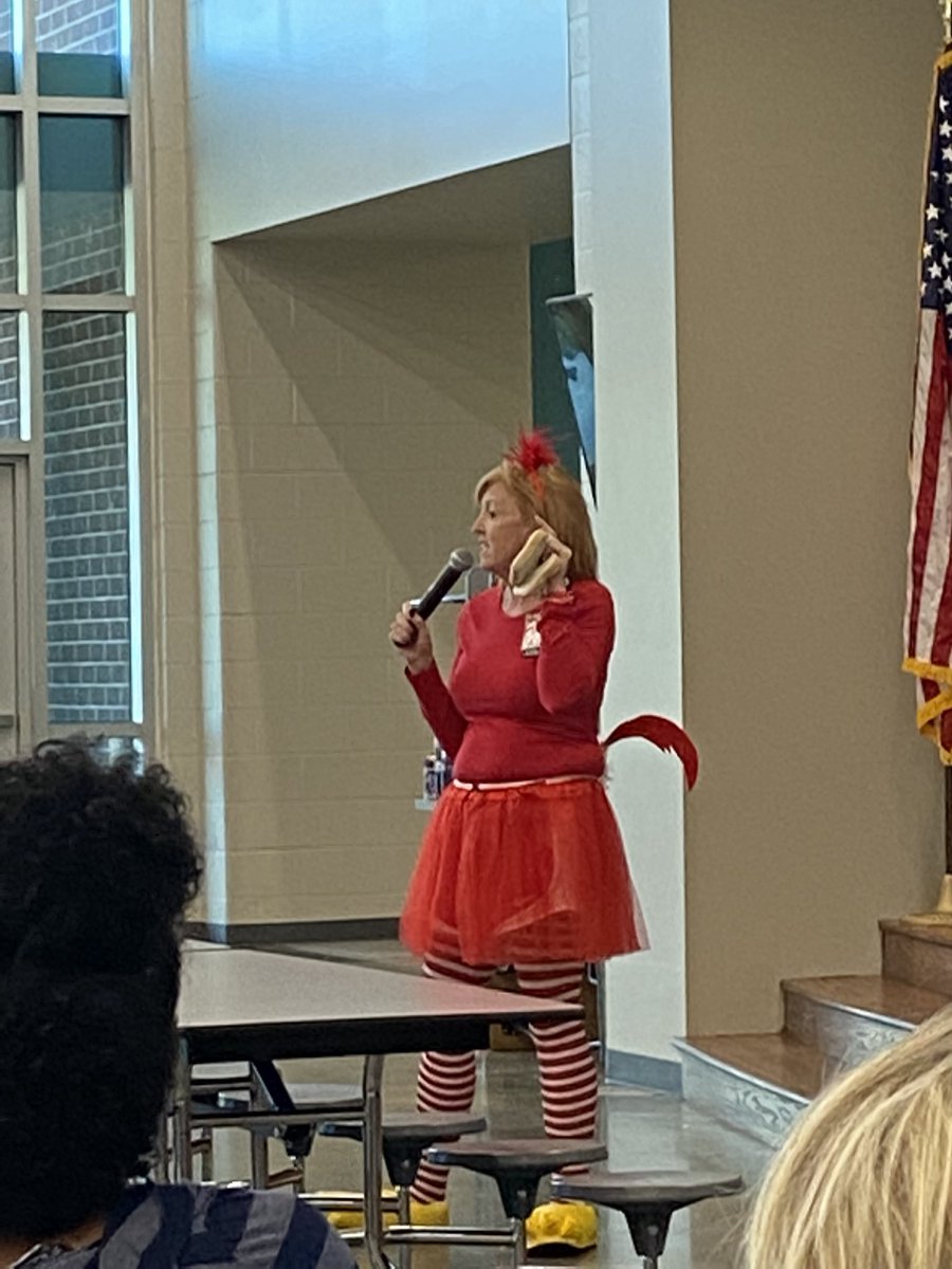 You know you have supportive Admin when your AP comes to school dressed as The Little Red Hen!  #notethebread #youshouldofseenherchickenstrut #ExploreWells <a href="/CfisdWells4th/">Wells 4th Grade</a> <a href="/SuzanneCFISD/">Suzanne Davies</a>