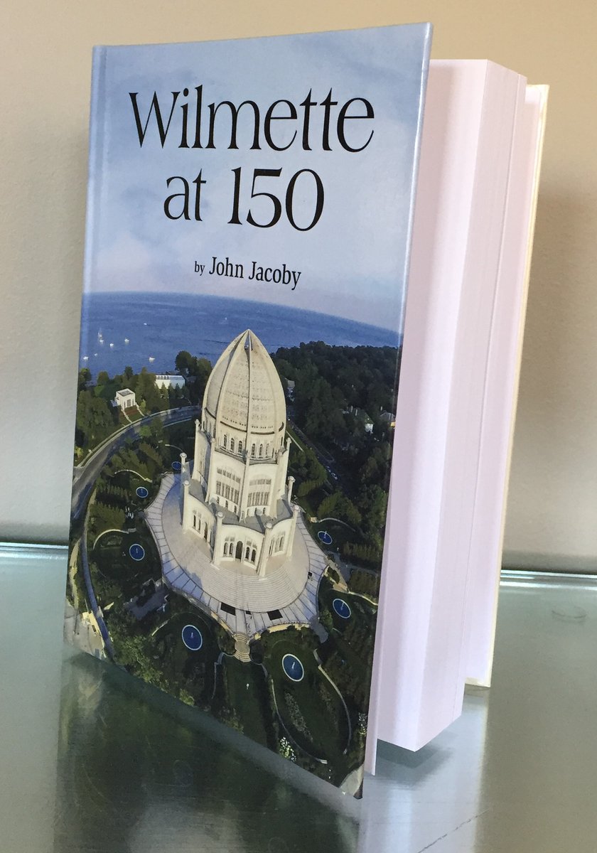 Learn about the history of Wilmette with a lovely hardcover! amazon.com/Wilmette-at-15…