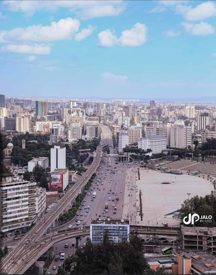 FetiyaMohammed_'s tweet photo. Addis Ababa city  , Ethiopia 🌎💚🇪🇹😍 #BeautifulAddis #MyEthiopia 
#TheNewHorizonOfHope https://t.co/CVzTBpwpop