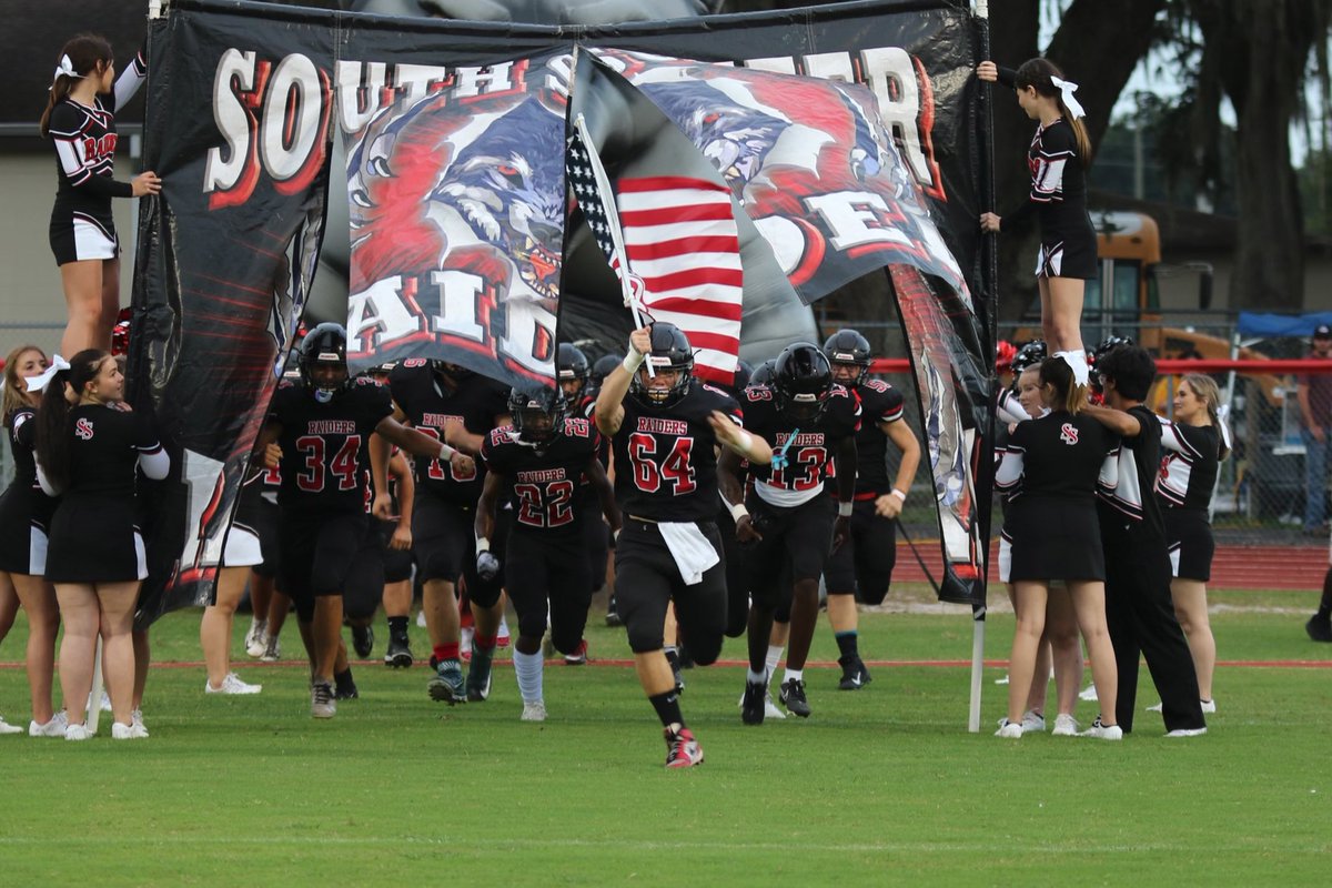 Caleb_Dulgar's tweet photo. ❗️❗️RAIDER GAMEDAY❗️❗️

Round 1: Hernando @ South Sumter @ 7:30

Nothing quite like playoff football in Bushnell! WE ready 💪🏼💪🏼

🟥🐺#WORK 🐺⬛️ https://t.co/VbkkiSy887