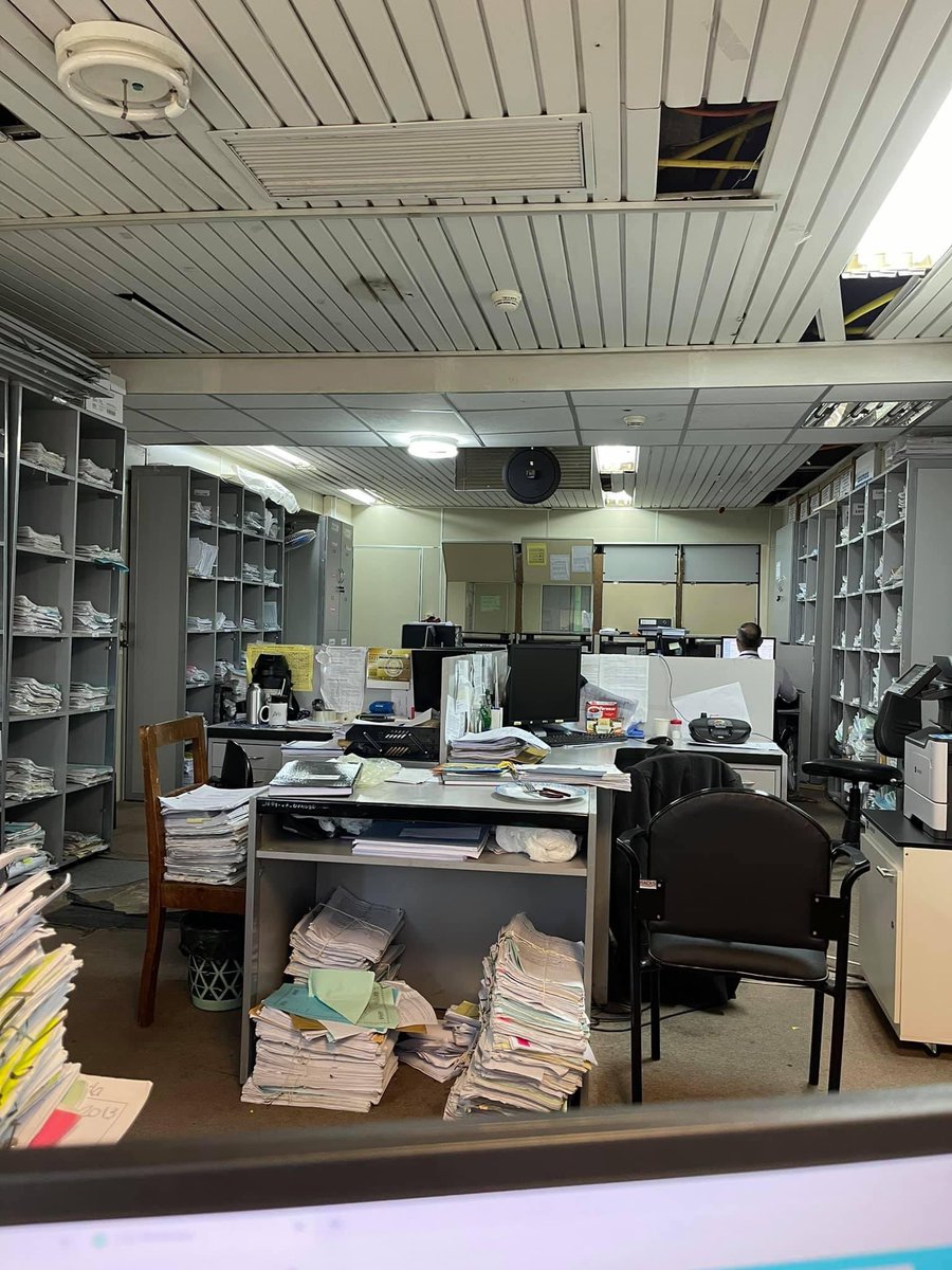 manuelrierad's tweet image. Rossana "Rochi" Frutos. 
5º turno, civil, Asunción.
Una actuaria judicial diferente. 
👏👏👏👏👏