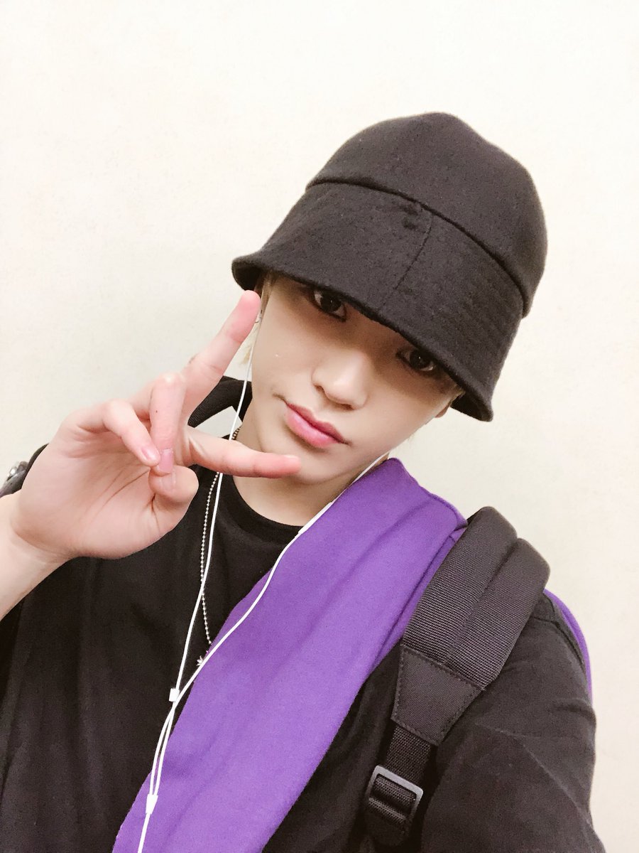 180908 #태용 #TAEYONG #TYLookbook #fashion #airport
🔗 tylookbook.com/2018/180908/