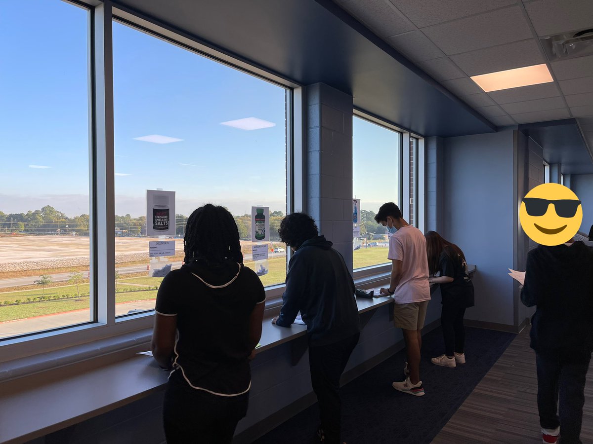 Kim S⌬ares tweet media