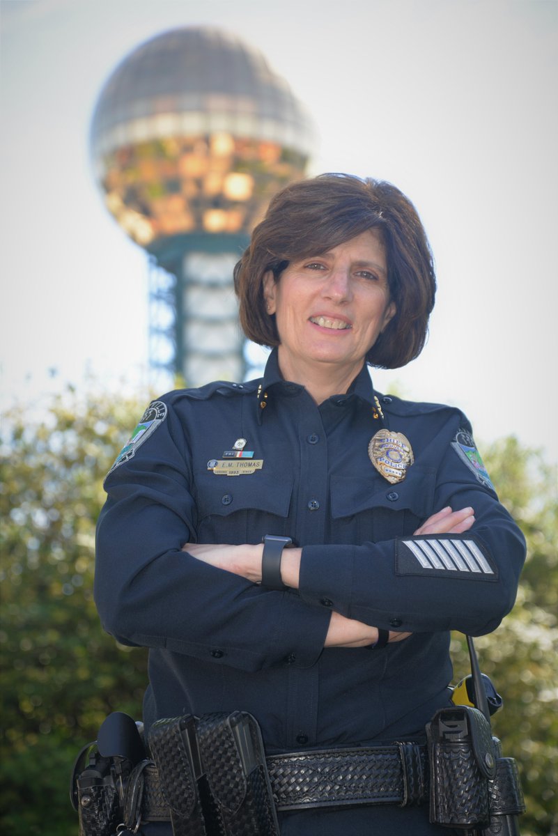 Knoxville_PD's tweet photo. Today, after nearly 30 years of service to the KPD, Chief of Police Eve Thomas announced her retirement. She will retire from her post effectively on May 1, 2022.

“It has been the honor of a lifetime to call myself a KPD officer for the better part of the last three decades.” https://t.co/3aFh7GsQk5