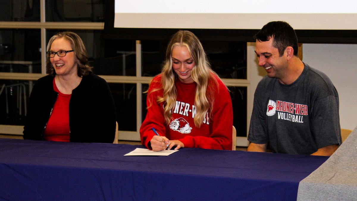 DMCAthletics's tweet photo. DMC senior, Emma Cross, has officially signed with Gardner-Webb University to play volleyball! Congratulations Emma and best wishes at Gardner-Webb! #DMCVolleyball #GoLions https://t.co/OOvDqfwGMu