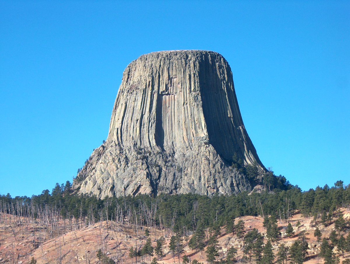 ReadingPlus's tweet image. The story of how this giant rock formation in Wyoming developed is fascinating! Have students check out “Far From Home,” today&apos;s #readinghighlight found on Level D, to read an old Lakota story that explains its origins. #NativeAmericanHeritageMonth #weneeddiversecontent