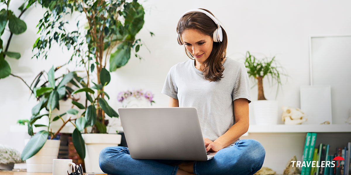TravelersCanada's tweet photo. To support both recycling efforts and our commitment to taking care of our communities, we’re donating retired employee laptops to @RCTontario. RCT provides renewed technology to learners through the Computers for Schools Plus Program. 💻 Learn more: https://t.co/oaQfgQcFpP. https://t.co/2P55dnsd0m