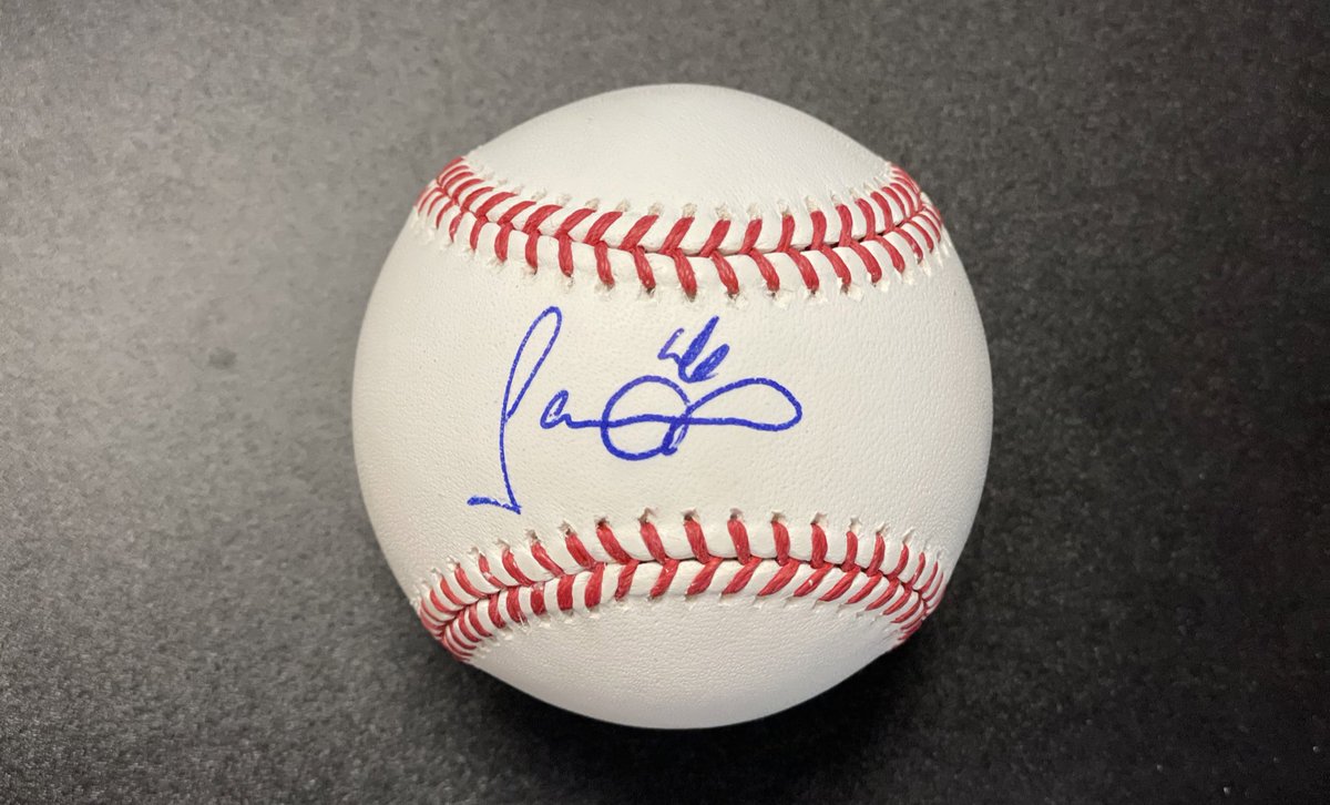 DETAuthentics's tweet photo. #Giveaway - RT &amp; FOLLOW @DETAuthentics for a chance to win:

Jeimer Candelario Autographed Baseball

One winner will be picked at random and notified by DM on 11/14/21. #DetroitRoots 

🚨 2020 and 2021 Game-Used Baseballs Now Available - Pick Your Game! https://t.co/YBUYM4104Q… https://t.co/qh6MInWuZK