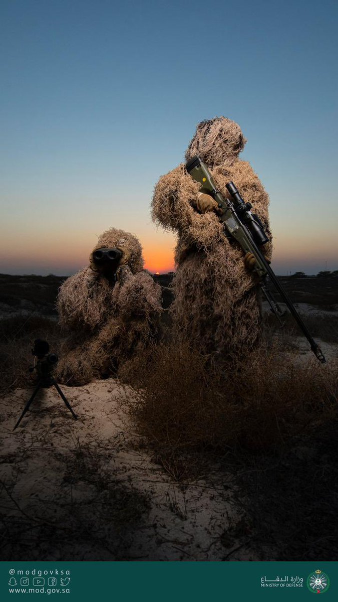 Badermasaker's tweet photo. اللهم إن نسألك في يومك الفضيل
أن تنصر المدافعين عن الوطن
المرابطين على الحدود بهمة وشرف..

ووفق العاملين في الأمن والصحة
الباذلين من أجل الإنسان..
ووفق كل مخلص ومخلصة في حماية أمننا ورفعة بلادنا 🇸🇦🙏 https://t.co/BU13V7iYpb