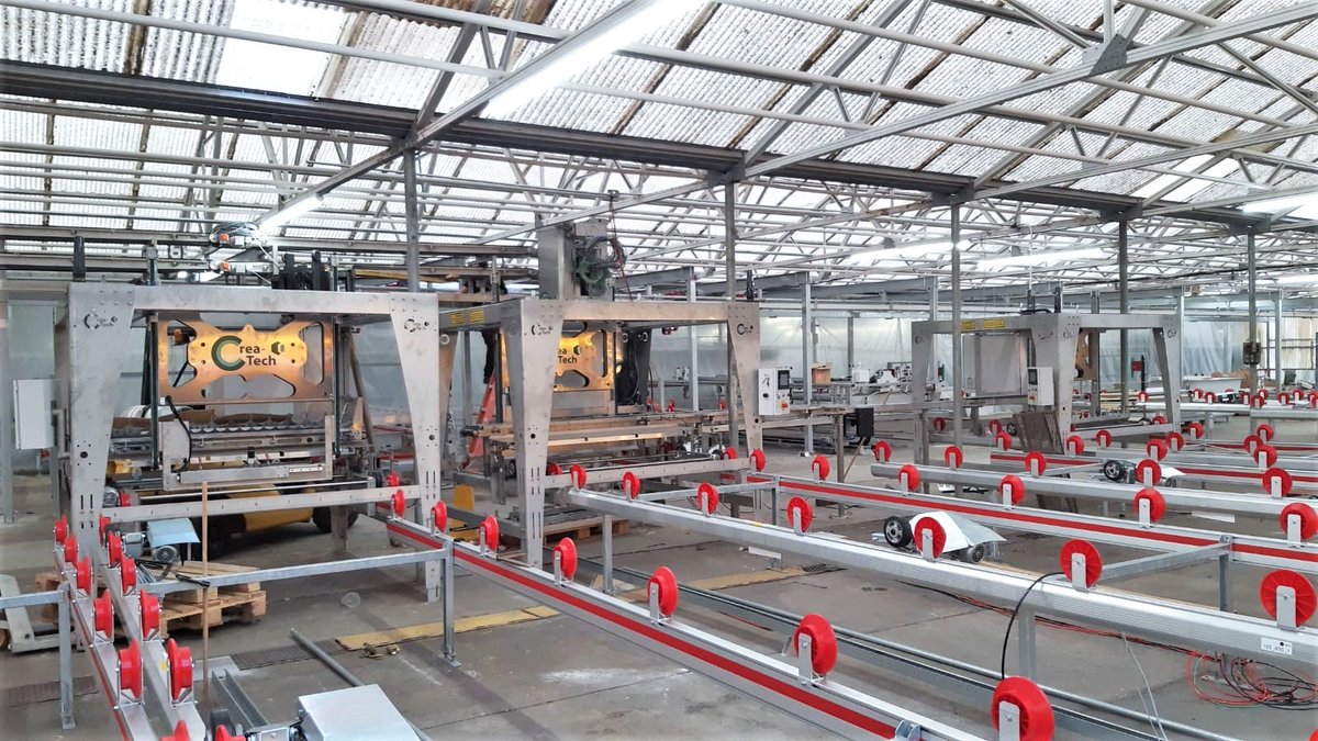 BosmanVanZaal's tweet photo. Successful completion of our logistical system and @CreaTechInt robotics at the new herb greenhouse of @RocketFarms in California. Congratulations! 
#automatedcultivation #logistis #robotics #horticulture https://t.co/gd6hSeGTyc