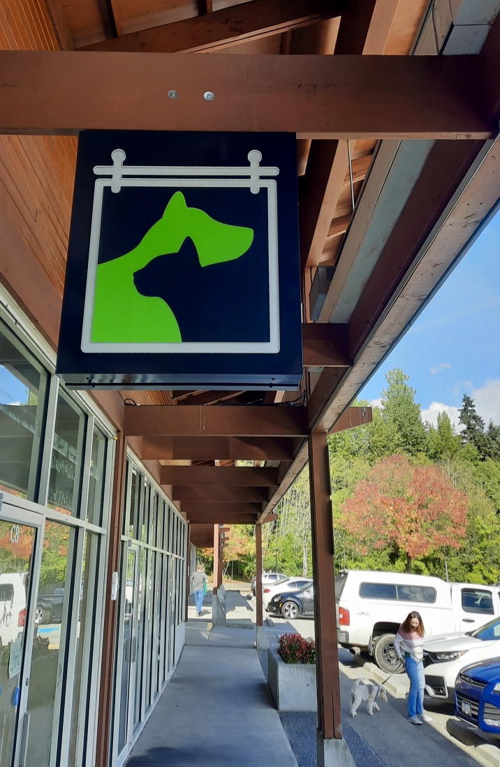 Ying and Yang or Cats and Dogs?
 
The market for storefront signs offers countless options for selecting the right kind for your business. <a href="/BarnDoorVet/">barndoorvet</a> on Parkway Blvd in #WestwoodPlateauVillage chose an Illuminated lightbox for easy visibility day and night. #Fastsignscoquiltam