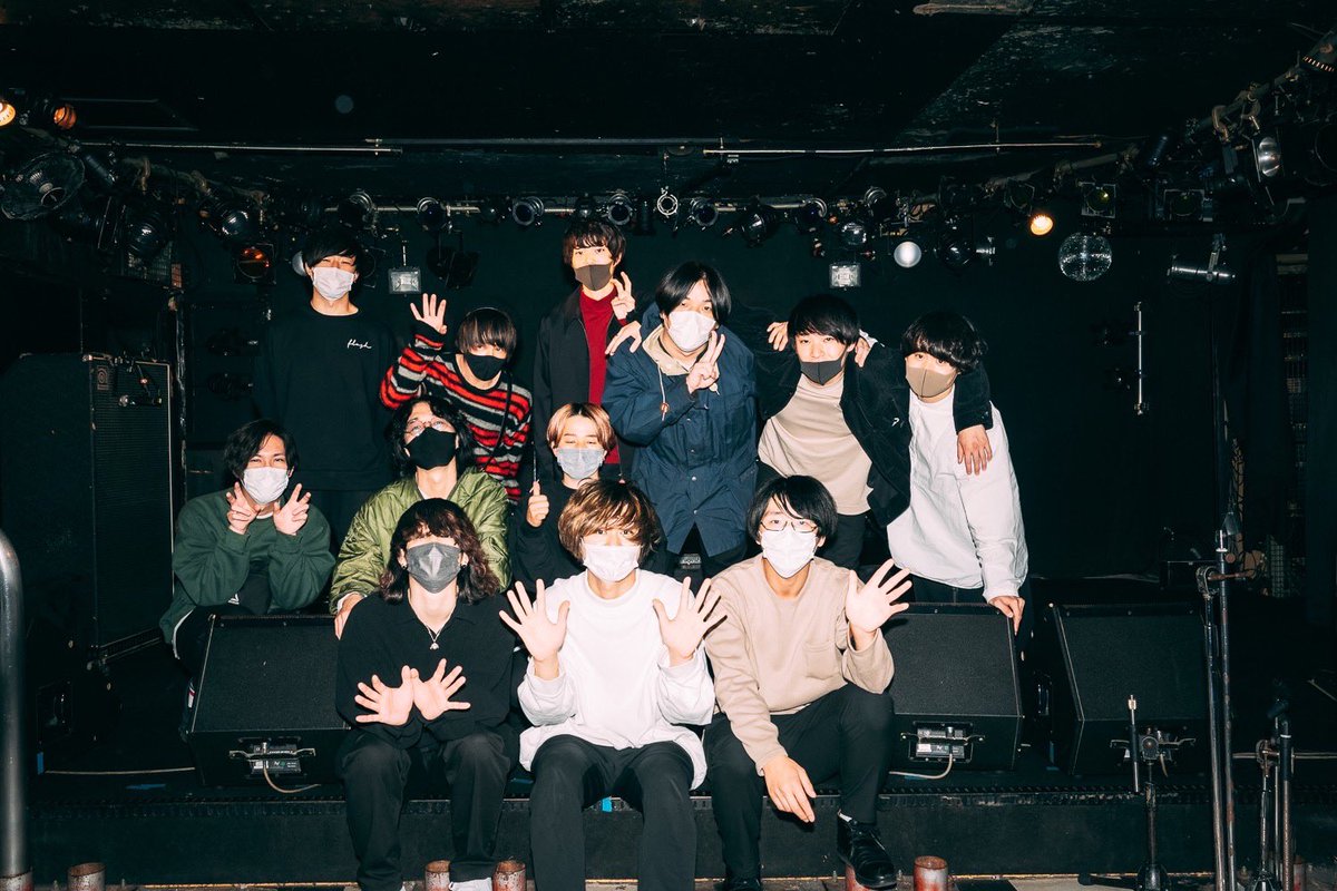 shift_control's tweet photo. ツアー初日!!!!!!!!!!
11/12 千葉LOOK 
SHIFT_CONTROL"inVisible"tour

photo by @HLG2524 
#SHIFT_CONTROL
#ヨイズ
#月がさ
#inVisibletour https://t.co/6I1e1VGvuT
