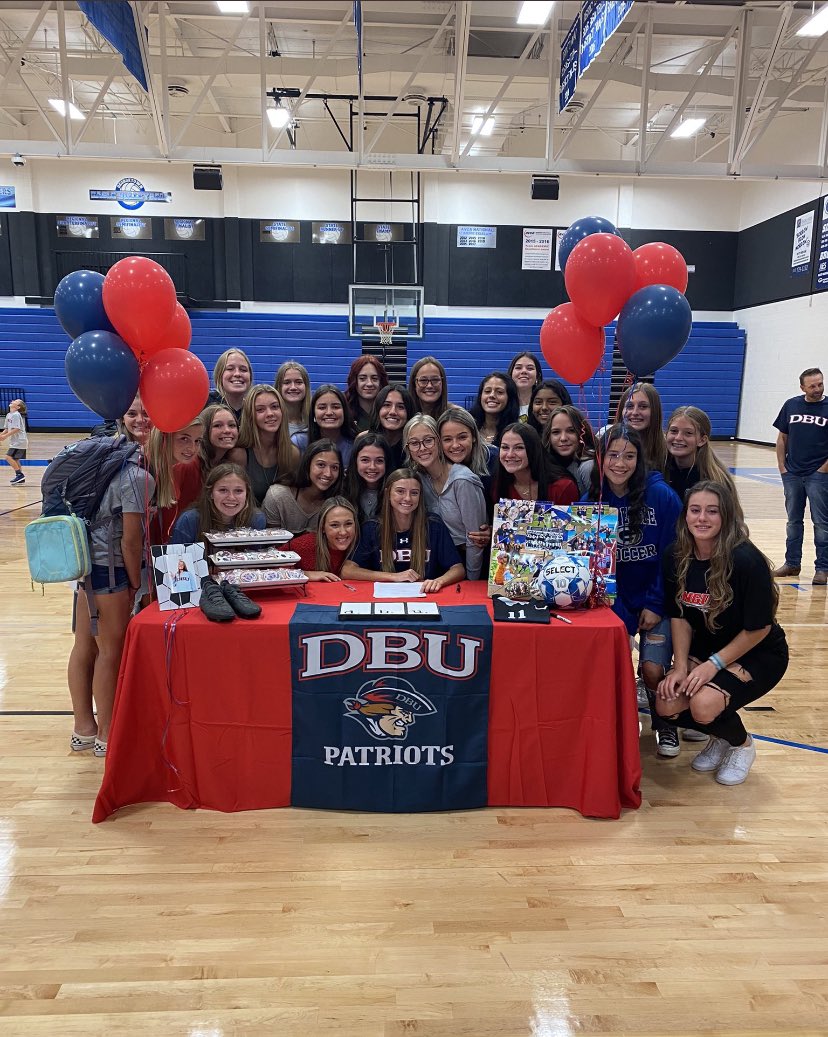 joelibenson's tweet photo. officially a patriot!❤️💙 I can’t wait to start this journey and i’m so so thankful to have amazing people by my side. @DBUWomensSoccer https://t.co/6xNUhZxdxn