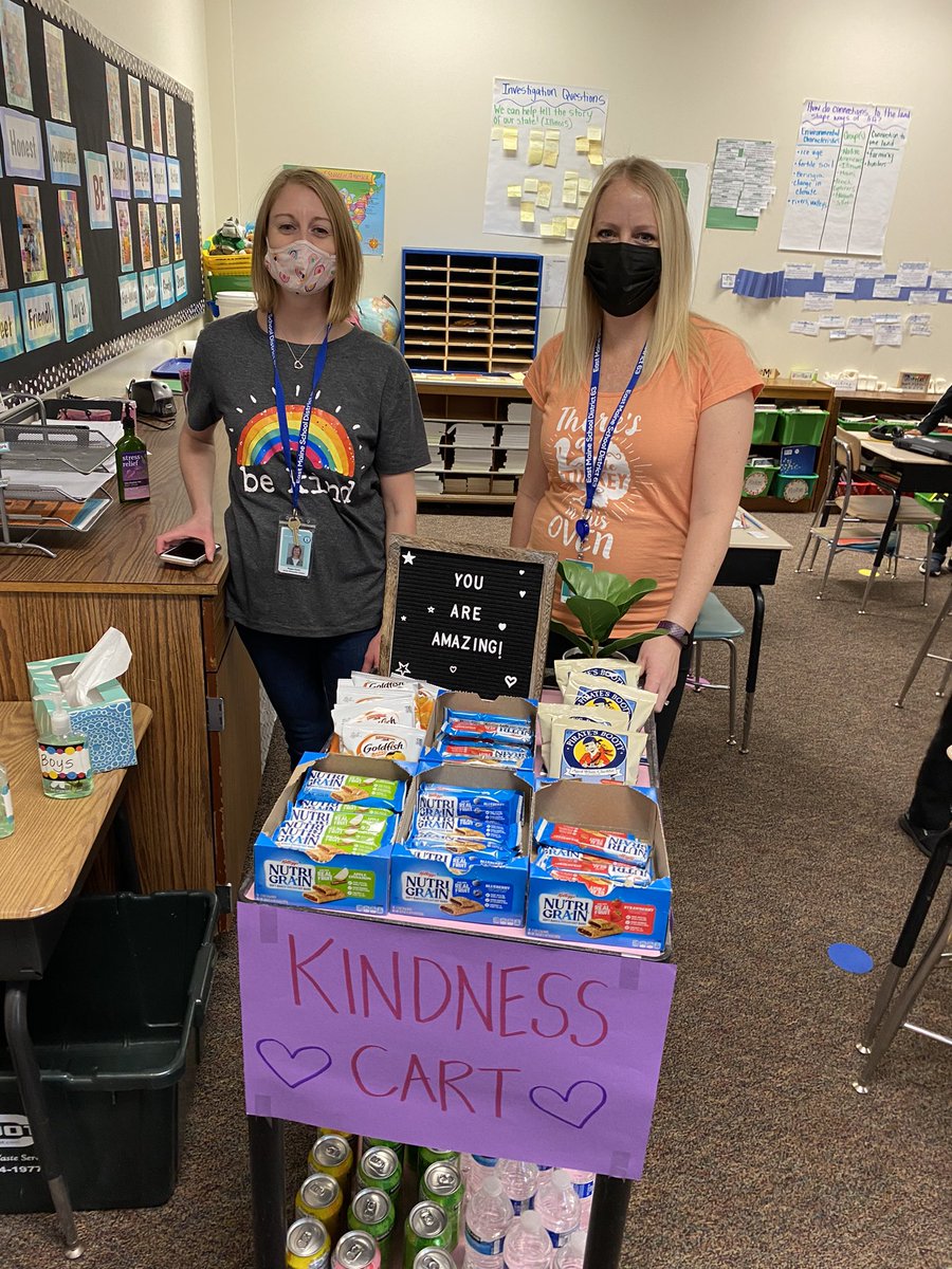 Sarah Salemi tweet media