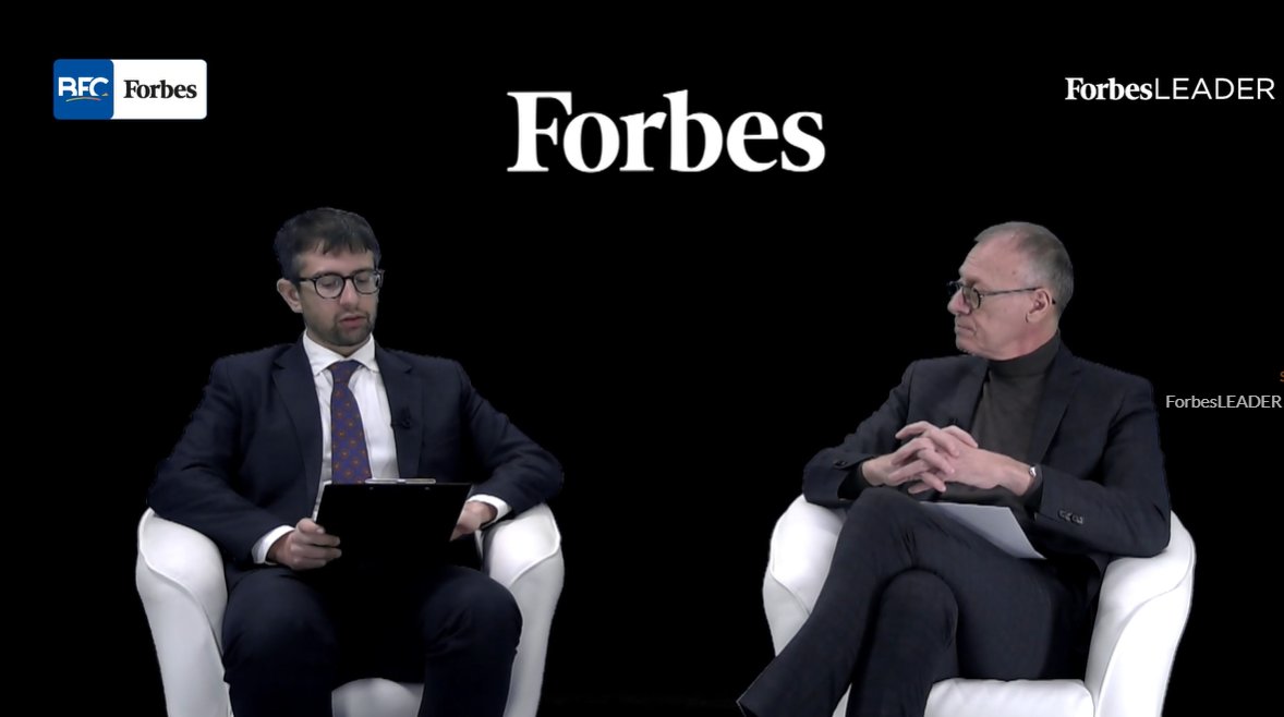 Emamik69's tweet photo. Filippo Ligresti per Forbes. Quale la strategia di #DellTech per l'Italia e molte informazioni interessanti in questa 🎤 intervista. 
#Iwork4Dell https://t.co/OfE0wc2Gk4 https://t.co/cRKZzICaqi