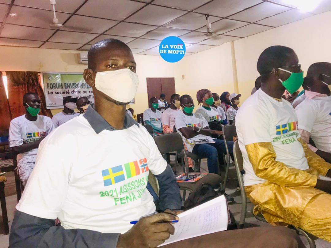 lavoixdemopti's tweet photo. #Environnement
La Jeune chambre internationale Mopti avec ses partenaires organisent le forum Environnemental National du 12 au 14 novembre. #Mopti https://t.co/MYIYMQGXc9