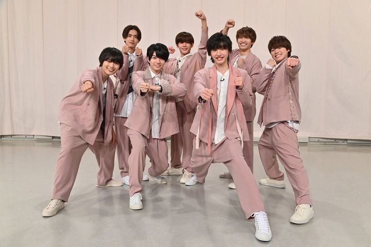 jumpair924's tweet photo. ちゅきちゅき✌️💕

#なにわ男子 #なにわ男子デビューおめでとう https://t.co/8NzfAJvK4y