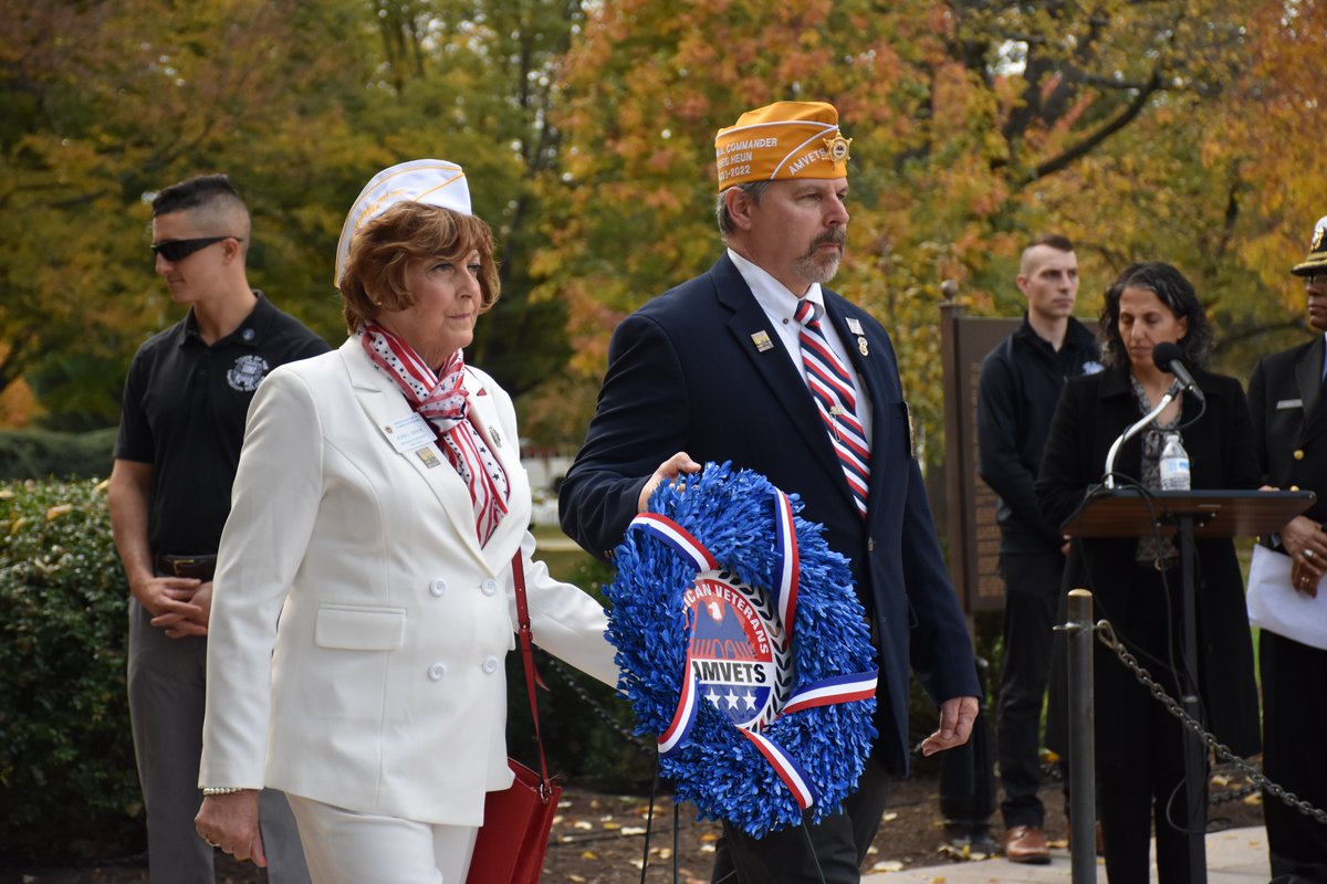 AMVETSHQ's tweet photo. Check out all the moments captured by AMVETS during  @ArlingtonNatl's 2021 #VeteransDay Observance &amp; Tomb of the Unknown Soldier Centennial: https://t.co/bSTQZWZBd7 https://t.co/Sfb9Q3anoV