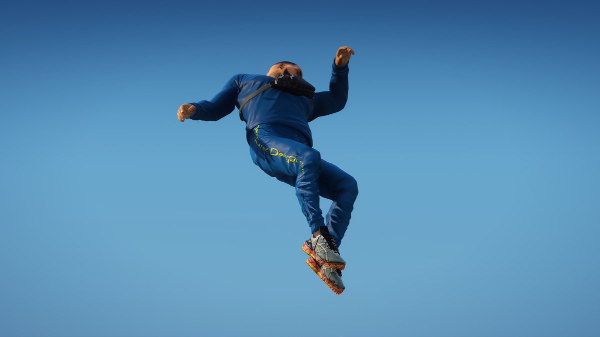 Début 2021 j'ai eu l'opportunité de travailler sur la bande originale du film "KHTOBTOGONE" de #SaraSadik ! Il tourne un peu partout en musées / festivals / expos, et il est disponible en ligne en ce moment chez #SpazioMaiocchi.

🌐 afterimage.spaziomaiocchi.com/sara-sadik/