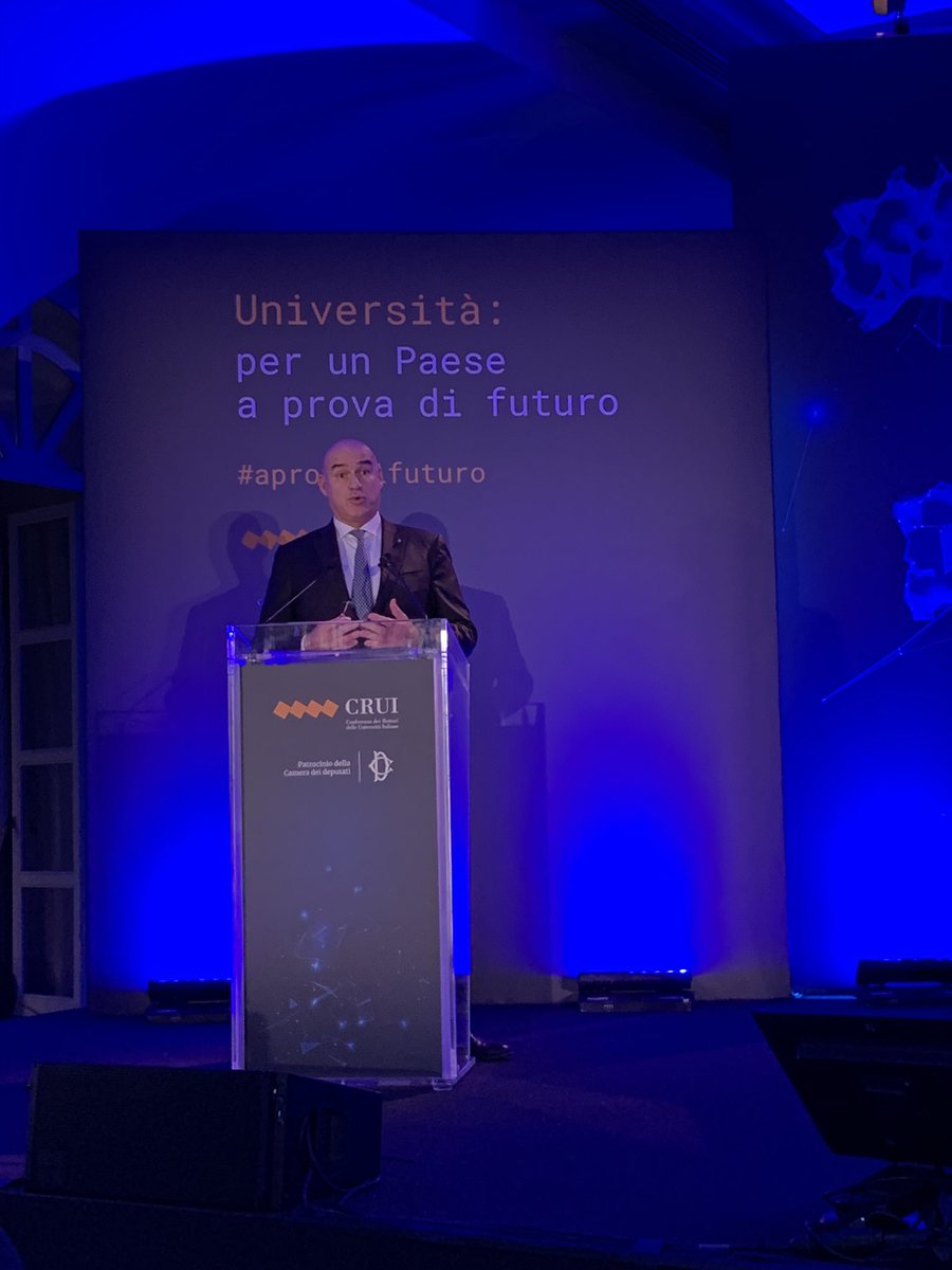 “L’Università è portatrice di elementi chiave per il futuro del nostro paese”. si apre il dibattito su #aprovadifuturo