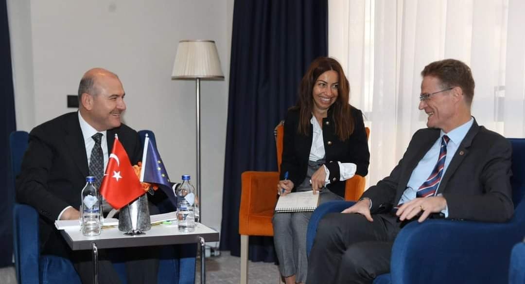 AFAD_Sakarya's tweet photo. Bakanımız Sn. Süleyman Soylu , AB-Modex Saha Tatbikatı çerçevesinde AB Türkiye Delegasyonu Başkanı Büyükelçi Sn. Nikolaus Meyer-Landrut'u kabul etti.
#ABModex
#afadbaskanlık https://t.co/wo01qDYCbJ