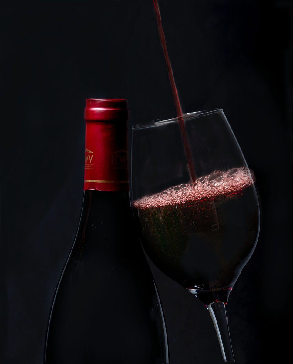 WinesReviews's tweet photo. Hexagon Tinto 2015, José Maria da Fonseca, Portugal https://t.co/fNv42lKajs #vinho #wine #portugal #winetasting #winelover #winelovers #VinhosdePortugal #WinesOfPortugal @josemariadafonseca @wines_portugal https://t.co/rHutiTtLNI