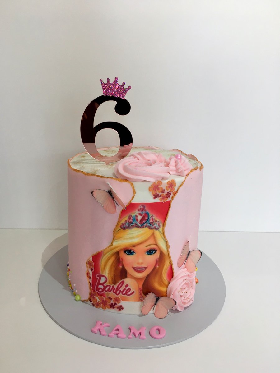 prettybakedcak's tweet photo. Do what you LOVE and LOVE what you do 🤍 credit to the artist of the original design 🔥 Kamo turns 6.🎈 

You can place your order via dm or send a WhatsApp massage to 0612118570. https://t.co/NG0k85jP8c