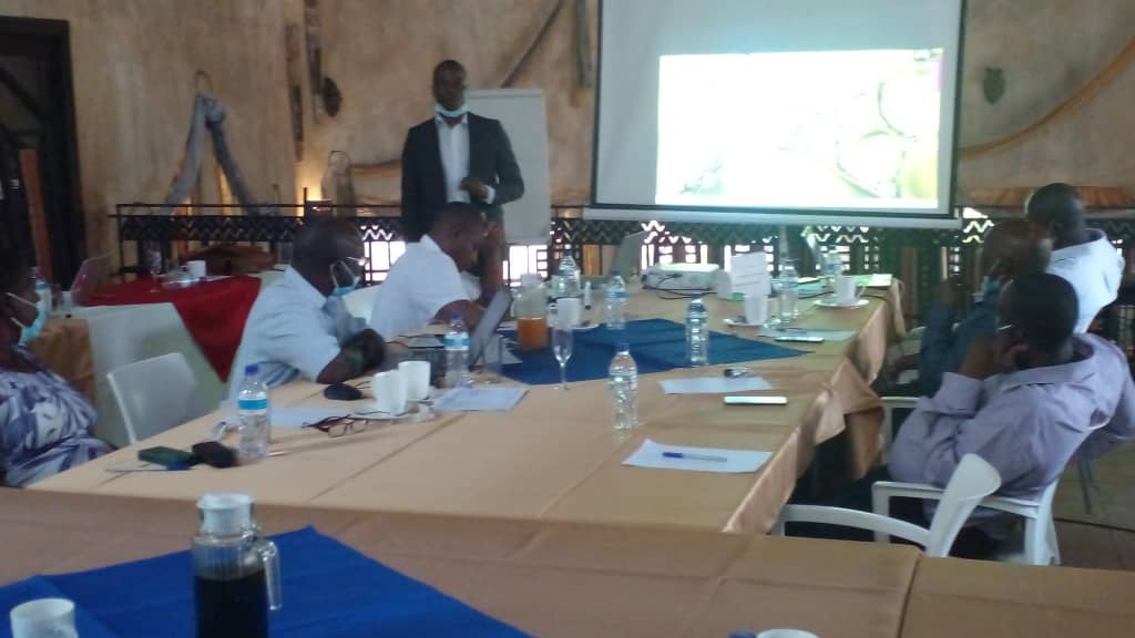 TellZimbabwe's tweet photo. Zimbabwe Media Commission vice-chairperson Commissioner Jasper Maposa says a good communication strategy by local authorities leads to good governance and quality service delivery. #TellZimZimcodd #Med4Dev https://t.co/UpYyeYmMWi