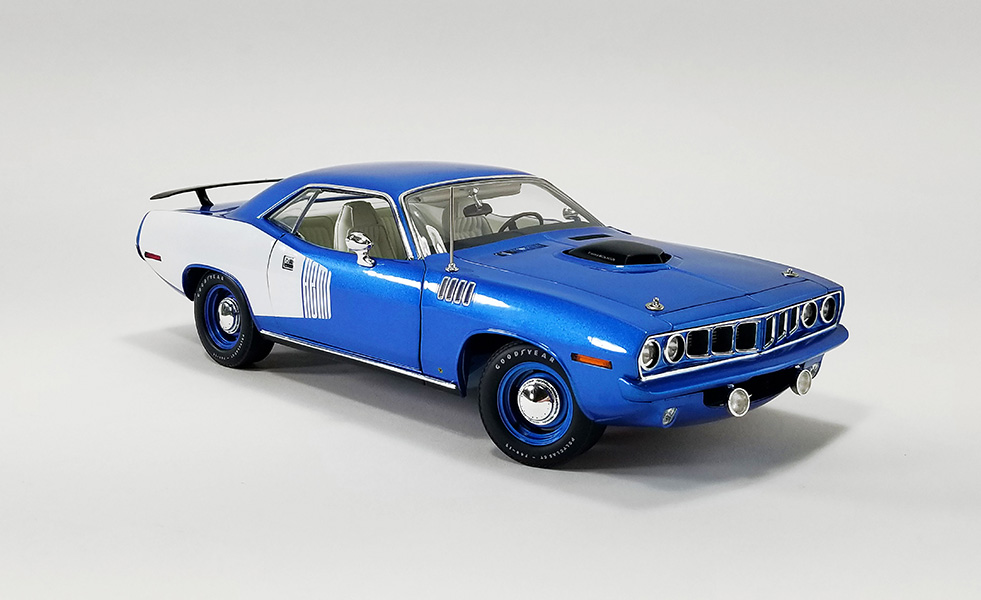 AccurateDiecast's tweet photo. Limited Numbers on new items from ACME in stock next week! - https://t.co/V9ZIKeaK0B https://t.co/bQGhmvhzCx