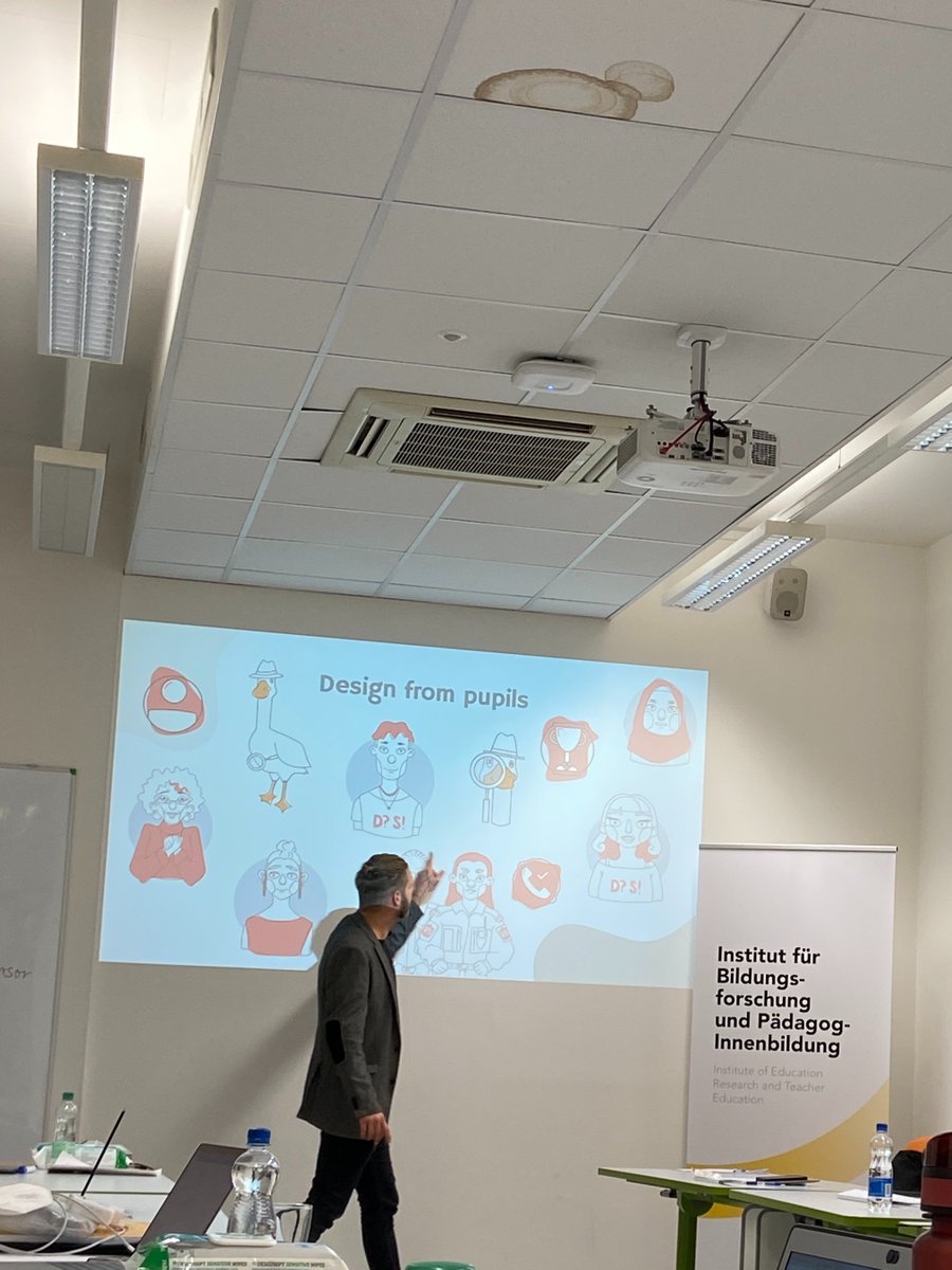 dikola_mlu's tweet photo. Am zweiten Tag unseres #DiCoTe-Meetings erhalten wir einen Einblick in verschiedene kooperative Projekte mit Schulen in Österreich. Den Anfang macht das #moodle-basierte Lernspiel "Digital? Sicher!", das einen verantwortungsvollen Umgang mit ICT u. Datensicherheit vermittelt. https://t.co/tKOxWs2ZXM