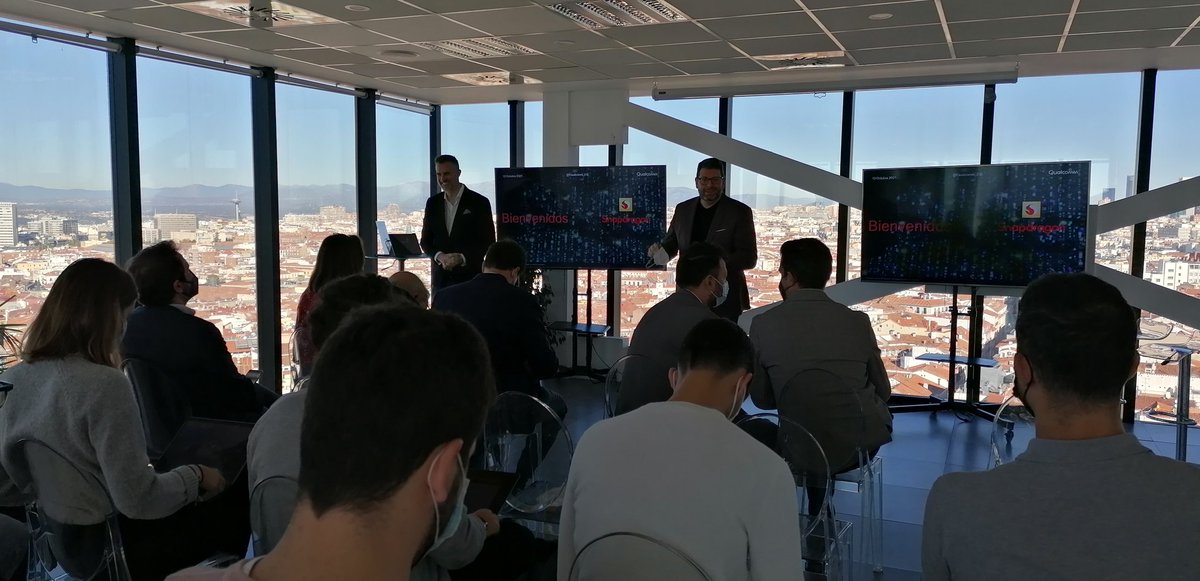 david_vindel's tweet photo. Evento Qualcomm, snapdragon complete platform redifiniendo la experiencia de conectividad y movil #snapdragon #AlwaysOn #Qualcomm #HK_Spain https://t.co/HllNv8rMiY