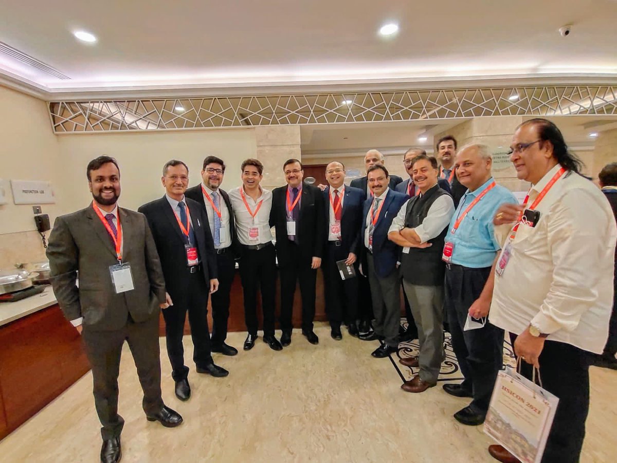 docsarfarazbaig's tweet photo. Smiling faces at #HSICON 2021. Learning and Teaching Hernia is an excuse to meet happy and kind people. #Reclaimingthenormal https://t.co/mX0xeL0lpP