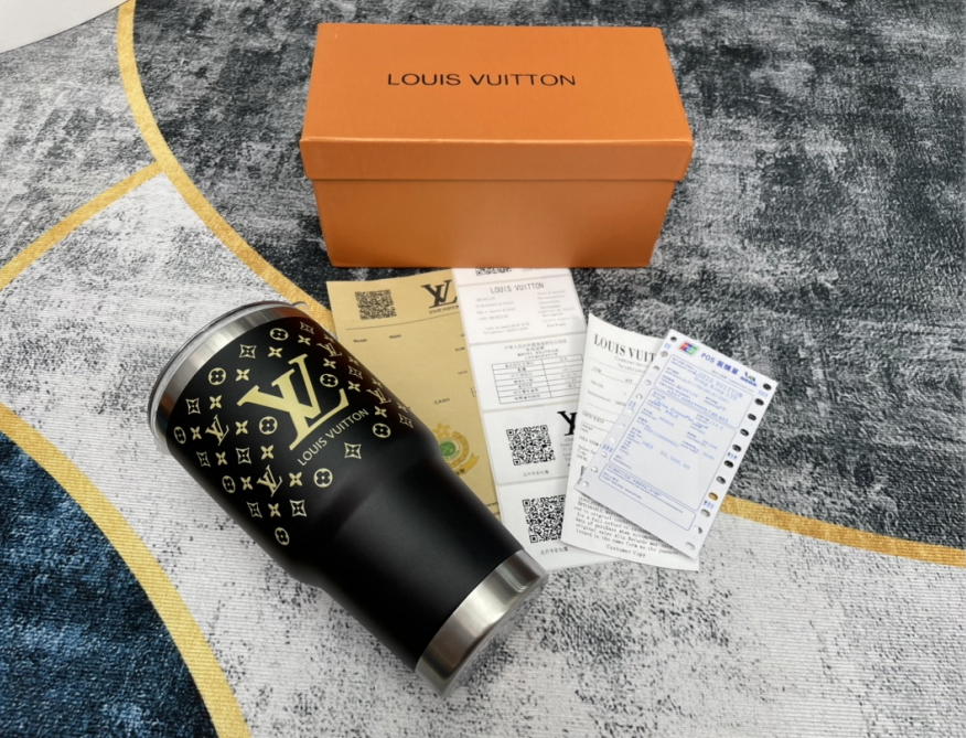 신상 많이업데이트햇서요~티아나에선 가장빠른스피드로 업로드합니다~
빠르게 업로드한다고 질량문제 걱정은 않하셔도 됩니다 ~
mbb567.com

#남자명품추천 #남자벨트추천 #여자가방추천
#여름가방 #중고명품 #셀린느토트백 #미러급가방