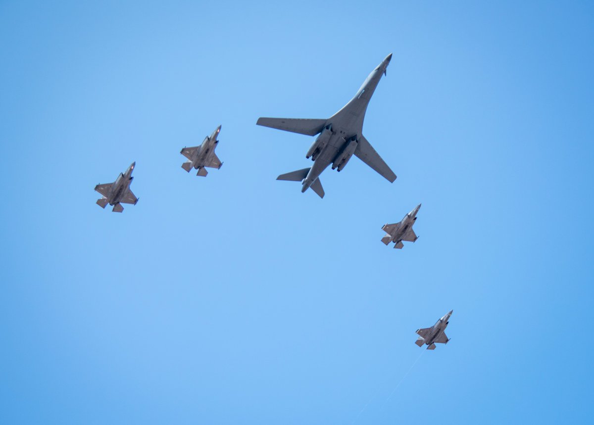 US Senior National Rep to UK Carrier Strike Group tweet media