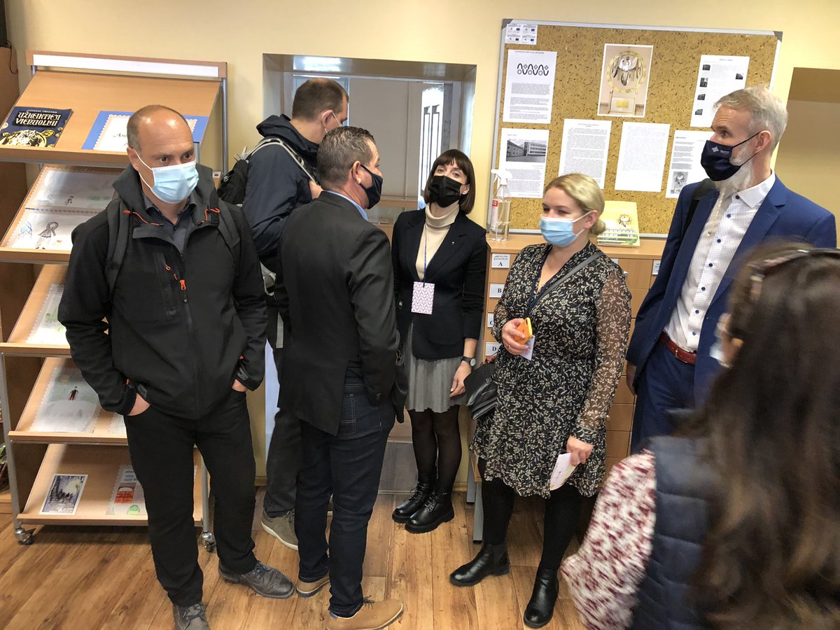 EuparentsE's tweet photo. Second school visit at Sant’Anna pro gymnasium the oldest Lithuanian school founded in 1915. https://t.co/8dzMAaJFem