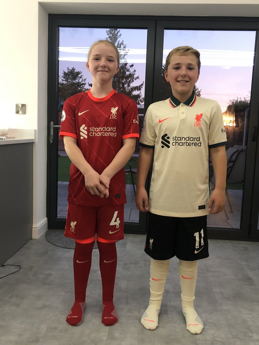 Steven Aston tweet media