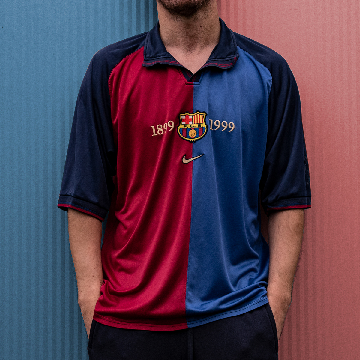 participar Excursión Imaginación Classic Football Shirts on Twitter: "Barcelona 1999 Centenary by Nike Nike  released this Barca half and half centenary shirt to celebrate the clubs  100 year anniversary. Now available on the site! https://t.co/RK0zvCRnwl" /