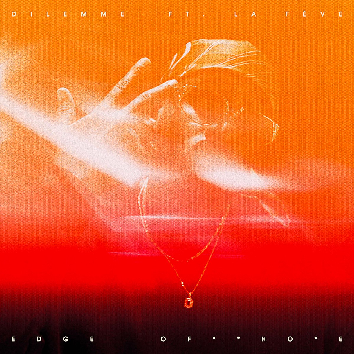 "Tout le temps les pieds dans un dilemme" 🔥 
Écoutez “Dilemme”, le nouveau titre d'<a href="/edge_lemonsieur/">Edge.E</a> en featuring avec <a href="/Lafeve7/">LAF</a> 🥵
-
Streaming : edge-lemonsieur.lnk.to/dilemme

<a href="/HugoTalou/">BigTal</a> 
<a href="/goldsteinstd/">Goldstein Records</a>