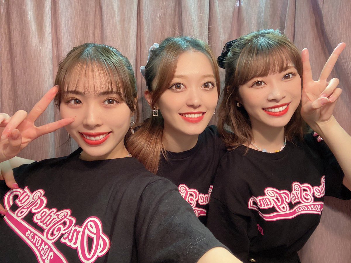 _OSG_official_'s tweet photo. 『IDOL MiXJUiCE』
平日の早めの時間でしたが、
ありがとうございました❣️💕
つぎのライブは
11/19(金)上野水上野外ステージにて♪
出演:16:25〜16:40
物販:16:50〜17:50【C】
こちらも早めの時間ですが、
是非お待ちしております🙏🏻💦✨
#OneSideGame
#ワンサイドゲーム https://t.co/gmozaa5zkR