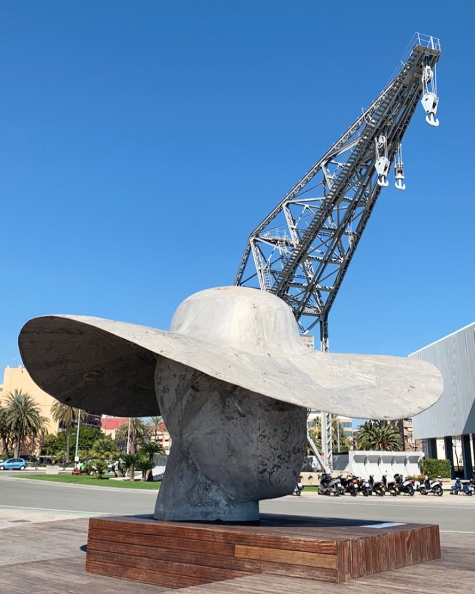 YouVLC's tweet image. ARRANCANDO LA SEMANA

Volvemos a abrir la ventana a la predicción del tiempo, para saber qué nos espera esta semana. Buenos días y feliz lunes.
youvalencia.com/index.html/tie…