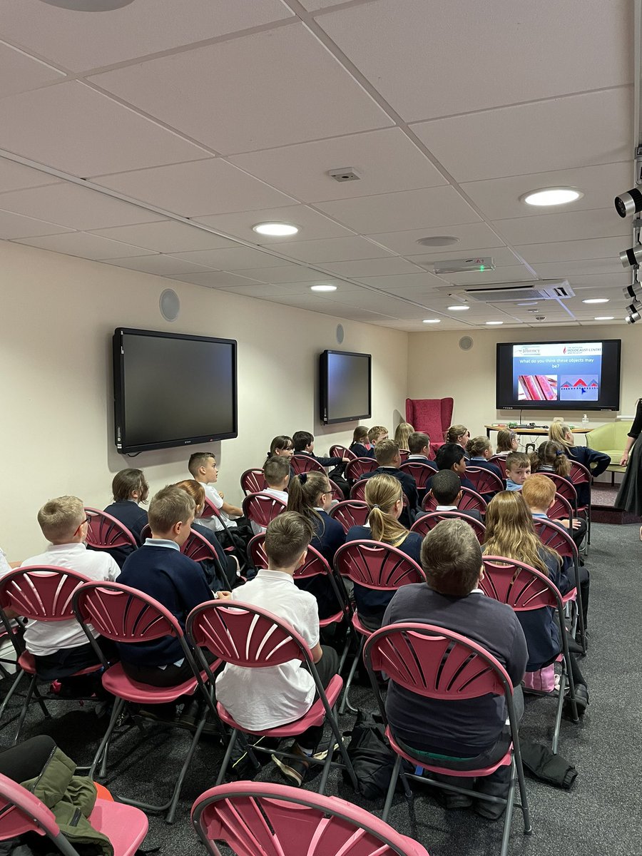 FryattRebecca's tweet photo. Year 6, ready to learn about Leo’s Journey during the war at the Holocaust Centre. @GreenwoodSch @FlyingHighTrust https://t.co/8Z3oFq26im