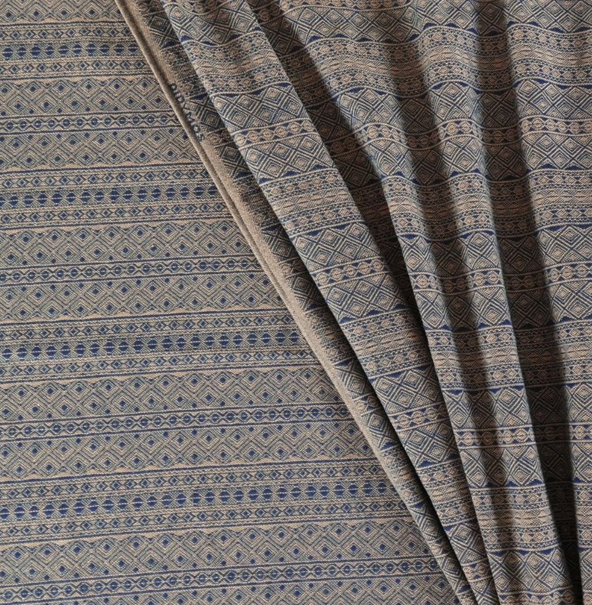 DIDYMOS_Baby's tweet photo. Prima Deep Water Cashmere

Ein solides Baumwolle/Cashmere Gemisch. Moment, solide? Cashmere? Ja! Cashmere ist eine edle aber auch gleichzeitig solide Faser. Wärmend, temperaturausgleichend und dabei ganz weich. #didymos #didylove #didyfan #didymosbabywearing #itsadidy #cashmere https://t.co/AK99IPUdS1