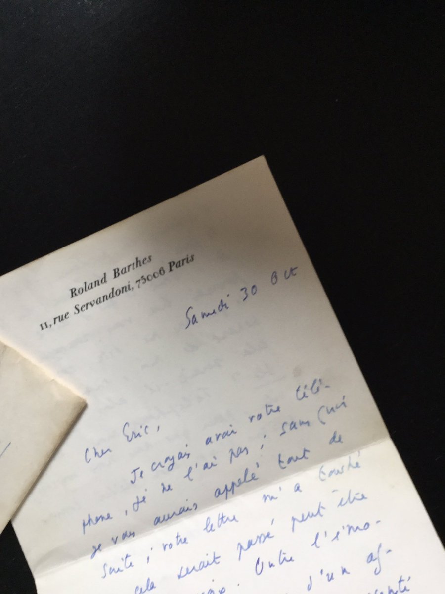 ericmarty55's tweet photo. Le 12 novembre, anniversaire de la naissance de Roland Barthes.
« C’est l’ami ni ardent ni faible. L’ami. » (Arthur Rimbaud).
Quelques images pour se souvenir… https://t.co/xQ2xskwbcV