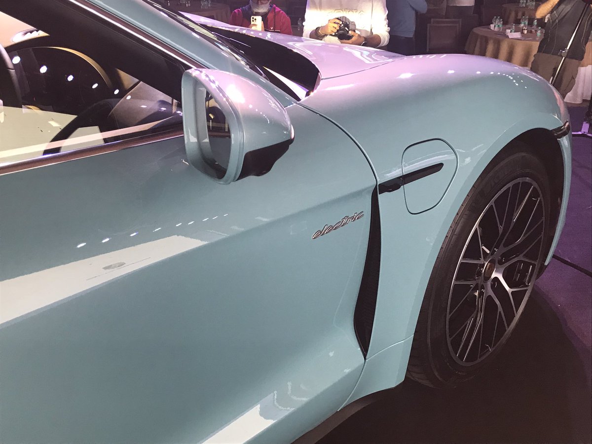 PriyaKumariRana's tweet photo. Absolutely in love with Porsche’s first all-electric model the #Taycan that was launched today at @AndazDelhi ! @Porsche @PorscheNewsroom by #ManolitoVujicic Brand Head for Porsche. It’s aerodynamic, has an electric charging port, goes from 0-100 in 3 Sec. Price: INR 1.5 crore https://t.co/XGYUOtALO8