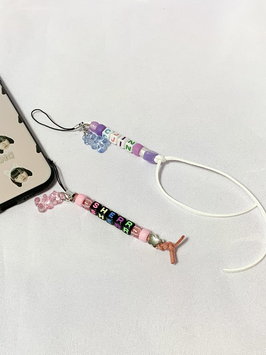 sherrng's tweet photo. Customizable keychain. More details on stream! 💕🧚‍♀️ https://t.co/TBHGwt7fJz