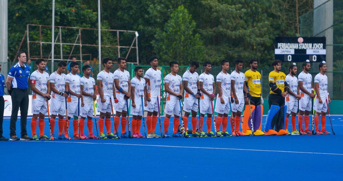 TheHockeyIndia's tweet photo. How many players can you name from this 📸❓

#IndiaKaGame https://t.co/13T6etESJc